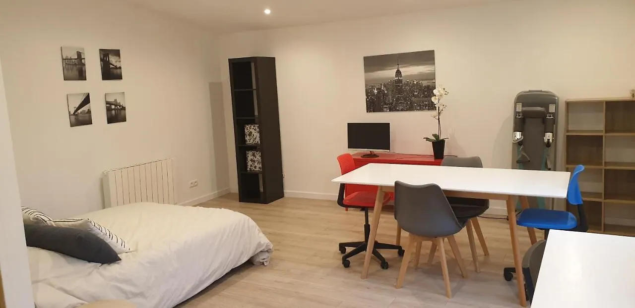 Adorable Studio 25M² Tres Calme Avec Parking Apartment Marseille France